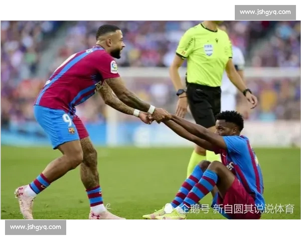 国家德比冲突全记录：亚马尔叫阵引众怒，维尼修斯怒冲对峙